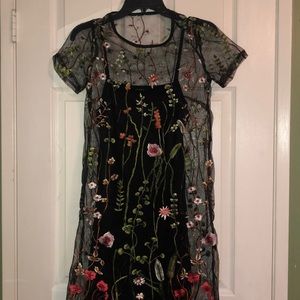 Flower embroidered dress!